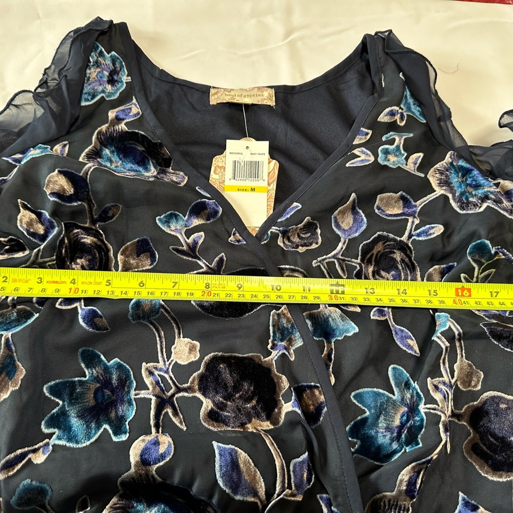 Band of Gypsies Black Ruffled Flutter Sleeve Bodysuit - Picture 6 of 14
